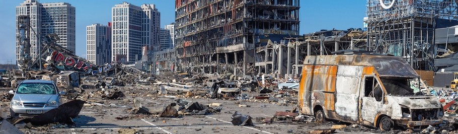 Retroville shopping mall in Kyiv after a Russian missile airstrike, 23 March 2022.